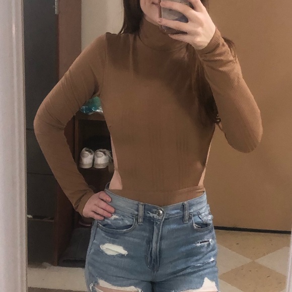 Mocha Brown Backless Mockneck Long Sleeve Bodysuit - Picture 5 of 10